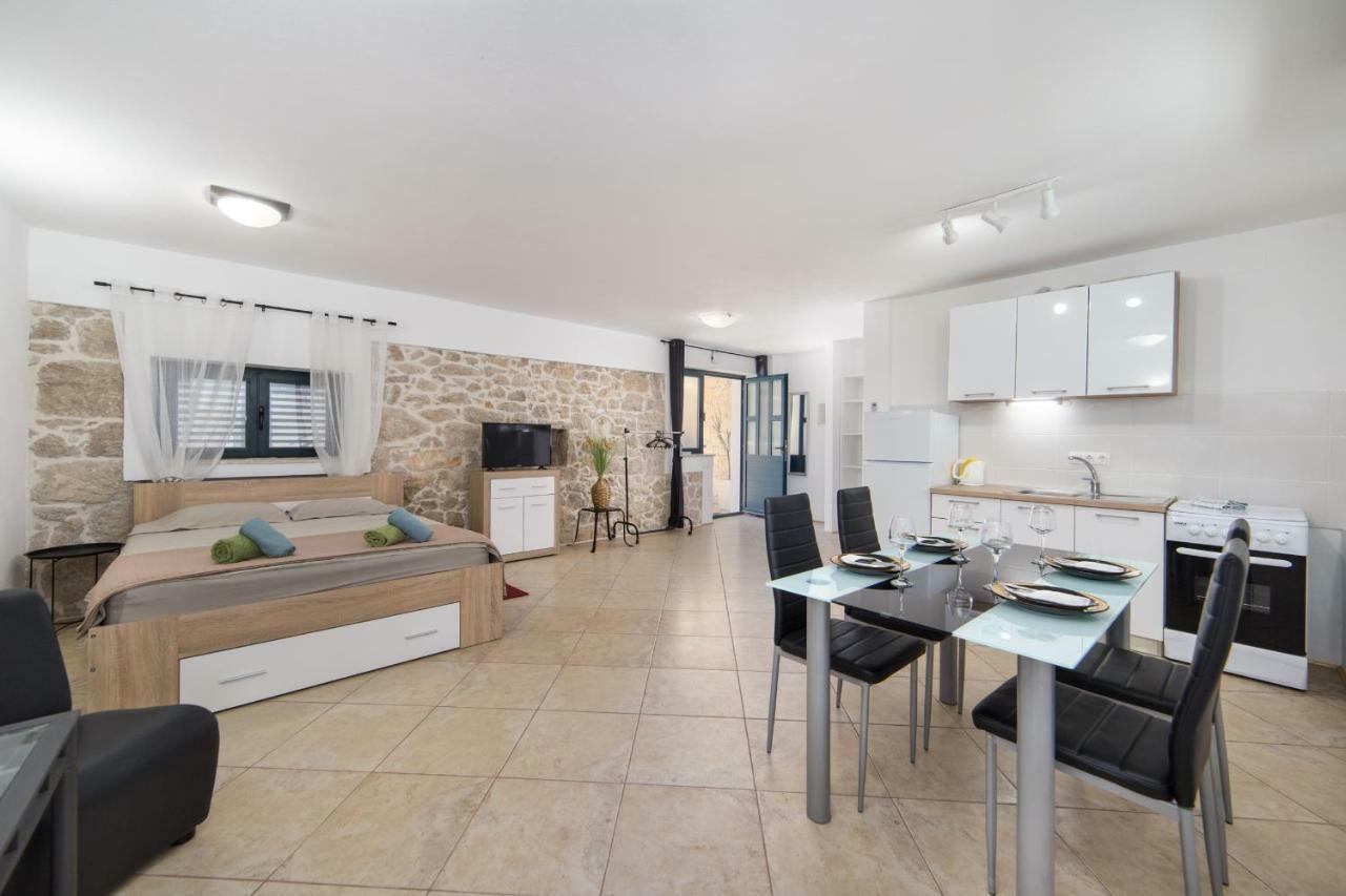 Ana Apartments بلاتشي المظهر الخارجي الصورة